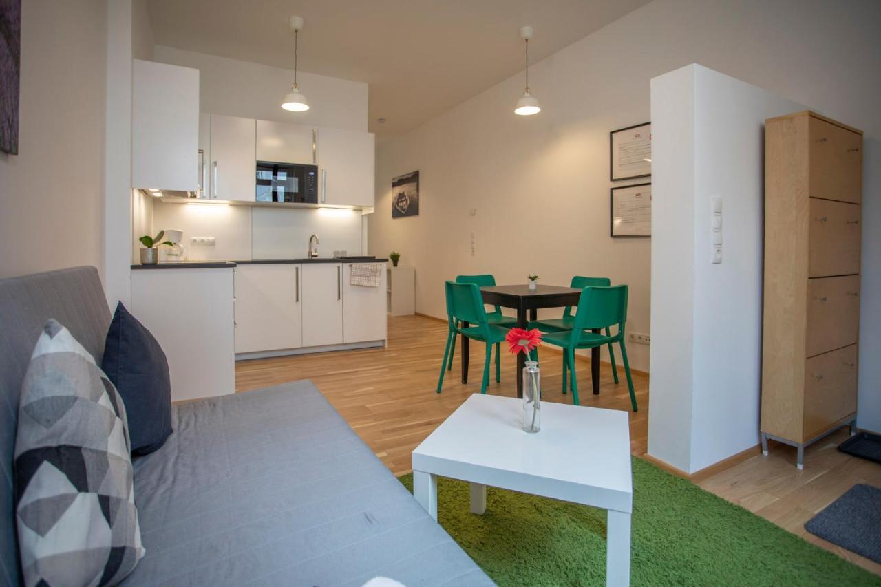 Innsbruck Urban Apartment I No Stairs I 24H Contactless Check-In المظهر الخارجي الصورة