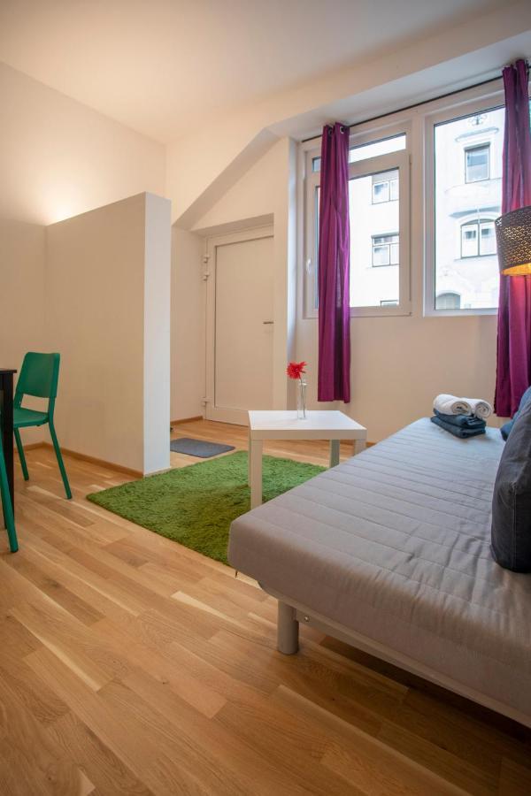 Innsbruck Urban Apartment I No Stairs I 24H Contactless Check-In المظهر الخارجي الصورة