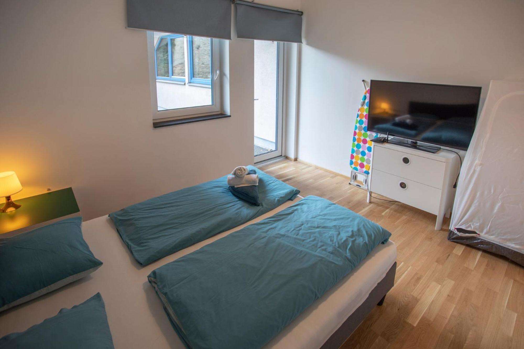 Innsbruck Urban Apartment I No Stairs I 24H Contactless Check-In المظهر الخارجي الصورة